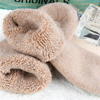 3 pairs 2025 winter new Thick wool socks women's winter tube terry socks solid color ladies super thick warm snow socks