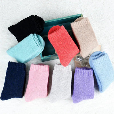 3 pairs 2025 winter new Thick wool socks women's winter tube terry socks solid color ladies super thick warm snow socks