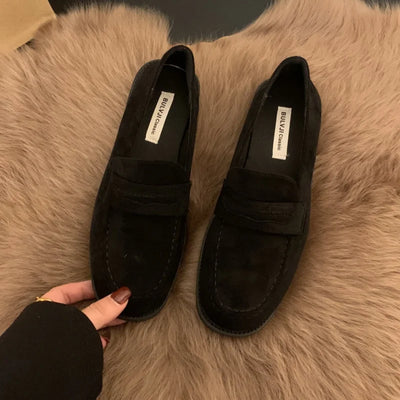 Spring And Autumn Retro Female Loafers 2025 New Style Roman Flat Heel Comfortable Versatile Slip On Cow Suede Women Flat Shoes