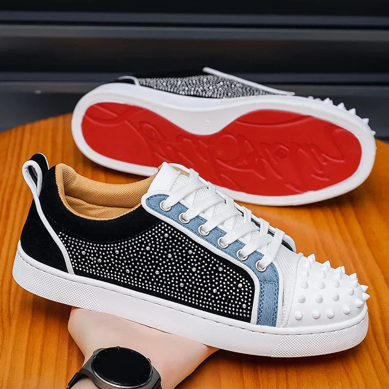 Fashion Men Casual Shoes Trend Rivet Crystal Punk Style Flat Skate Shoes Young Man Street Cool Loafers