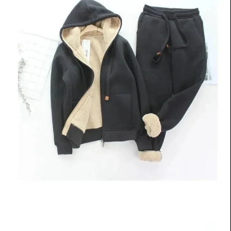 Plus Size Women's Autumn/Winter New Fleece-Lined Thickened Sportsuit Loose-Fit Slimming Casual 2-Piece Set Stylish