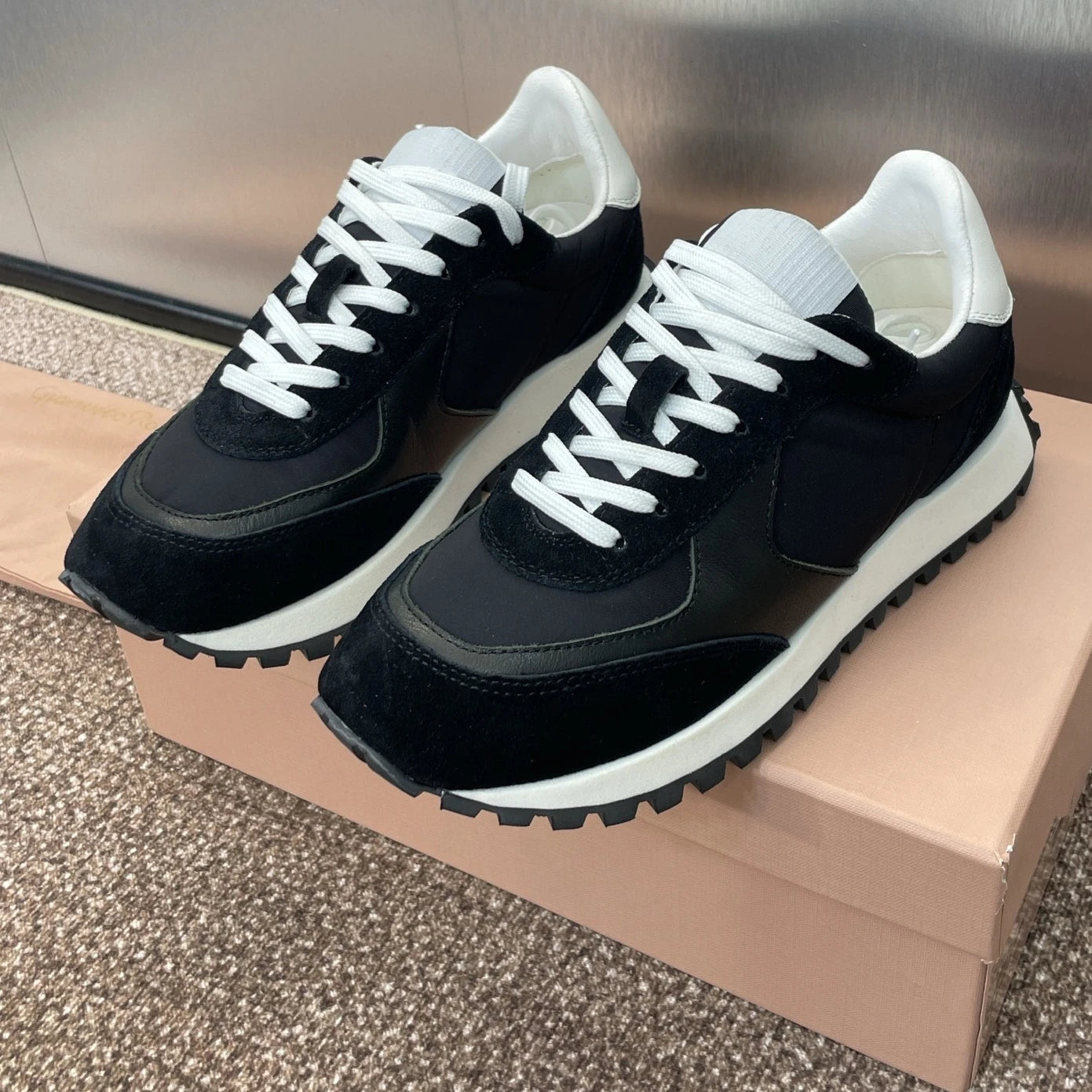 2025 New Arrival Spring Real Leather Round-Toe Thick Sole Lace-Up Casual Shoes Sewing Tennis Shoes Sneakers Shoes Bota Feminina