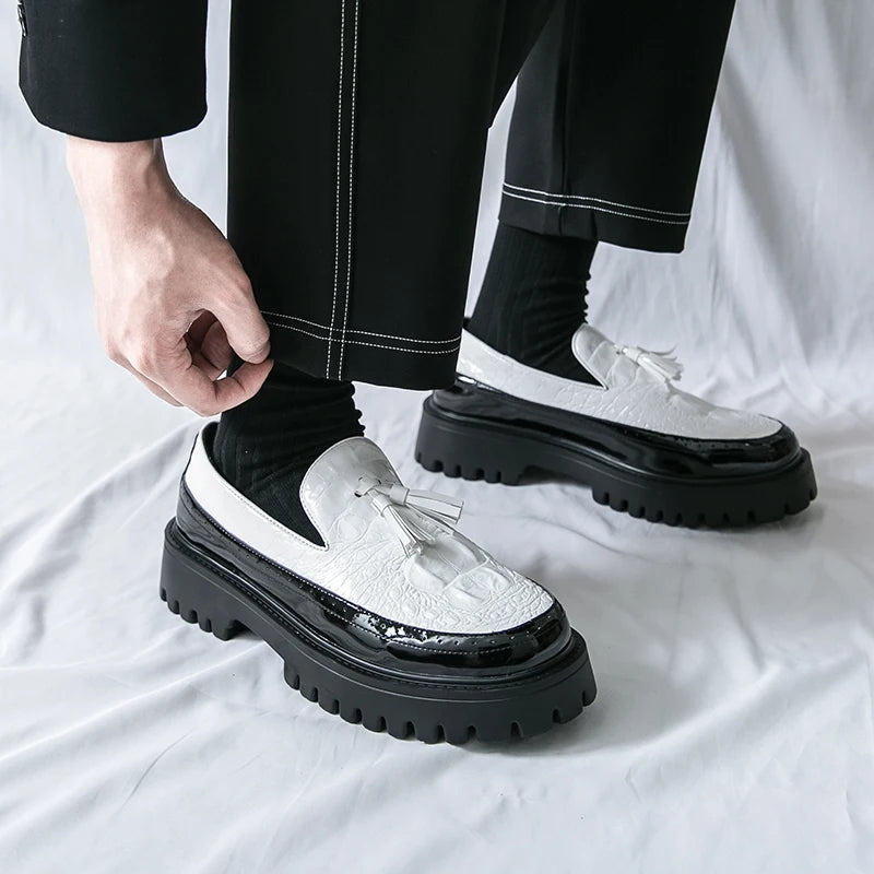 Men's Tassel leather shoes Slip on Loafers Thick Sole Comfortable Casual Round Toe Walking Shoes Men Breathable Dress Moccasins