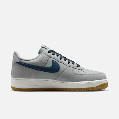 NIKE AIR FORCE 1 '07 LV8 Men's and Women's Air Force No. 1 sneaker
