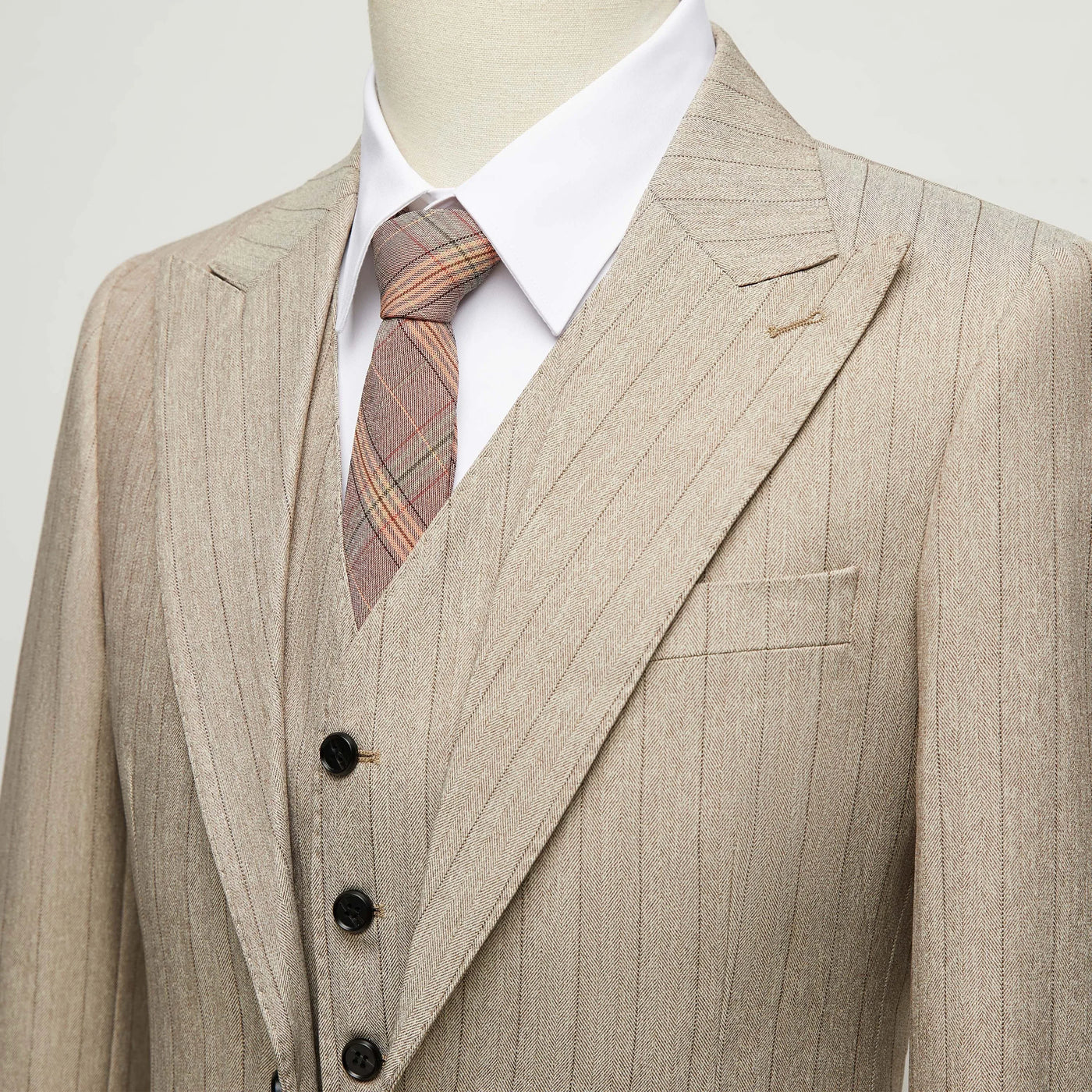 2025 Muscular Groom Suits US Sizes 3D Tailored Italian TR for Broad Shoulders Wedding & Business Set with Adjustable Trousers