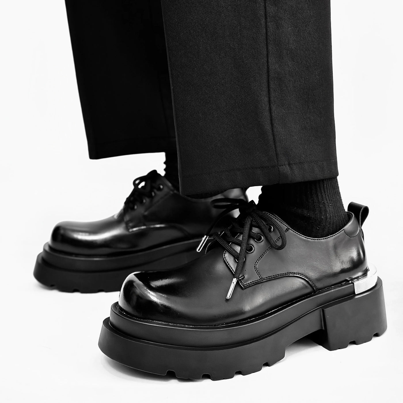 Men's Casual Business Leather Shoes Men Fashion Tassels Wedding Party Loafers Mens Classic Retro British Style Lace Up Flats