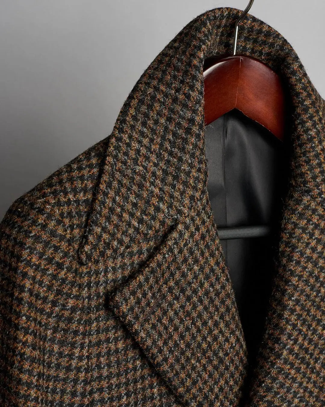 Winter Men Suit Woolen Classic One-Piece Coat Vintage Small Lattice Closure Collar Jacket Wedding Tuxedos Hot Sale Customized