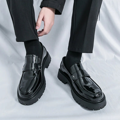 Fashion High-quality Loafers Men Round Head Shoes Business Formal Designer Leather Shoes Slip-on Thick Soled Party Wedding Shoes