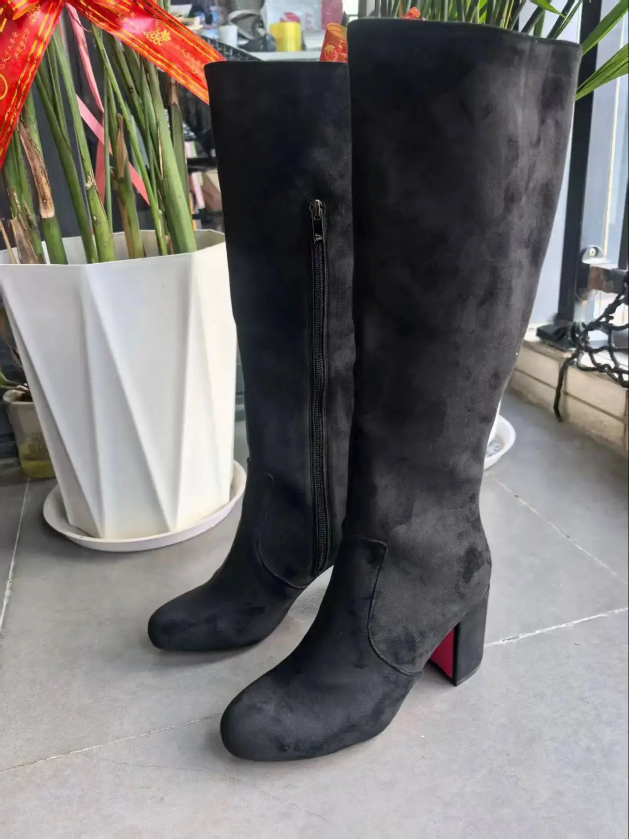 Suede Winter Long Booties Sexy Round Toe Flannel Boats Zipper Leather Knee-High Boots Women High Heel Designer Style Botas Mujer