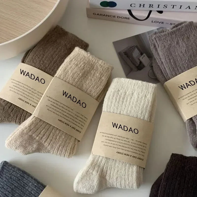 Winter Cashmere Wool Socks Women Thicken Warm Japanese Fashion Harajuku Solid Color Sock Thermal Breathable Long Sock Calcetines