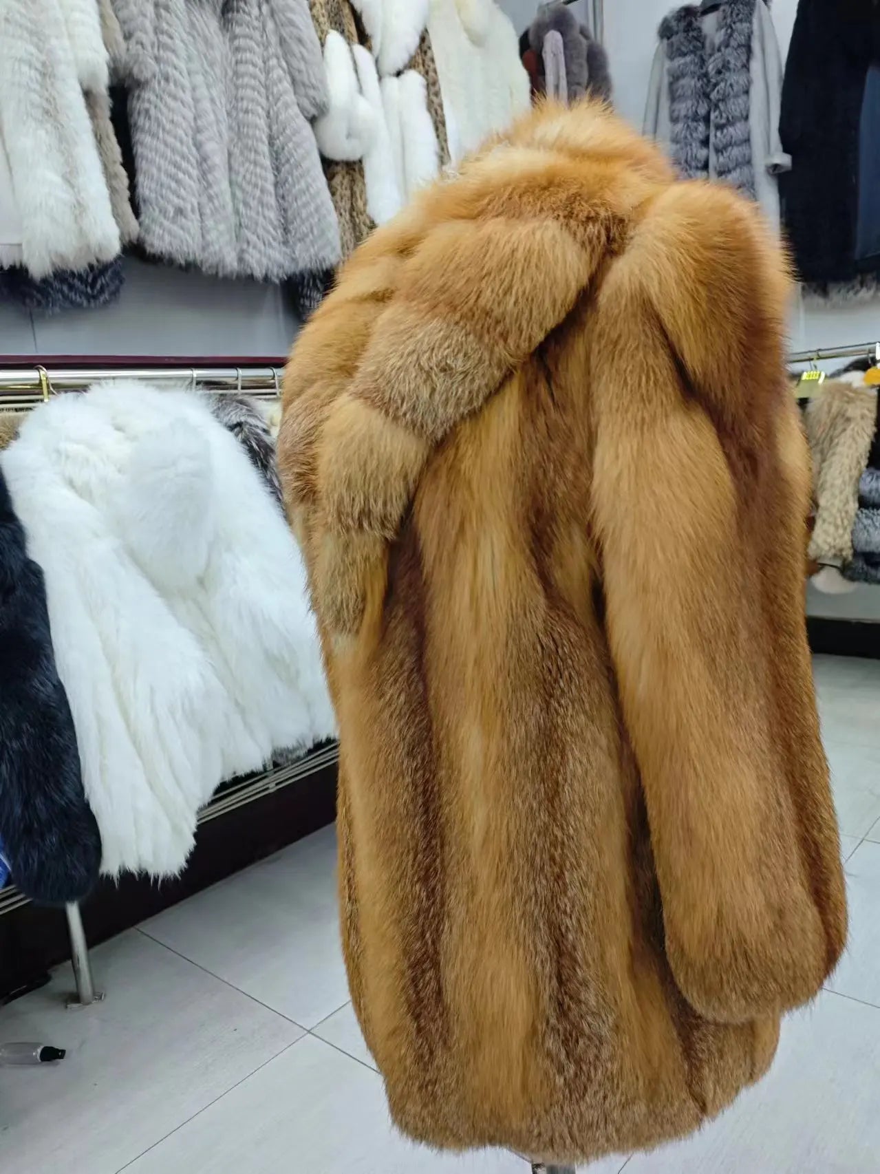 Women's Luxury Long Fox Fur Coat Real Fox Fur Jacket Winter Outerwear Silver Fox Fur Coat