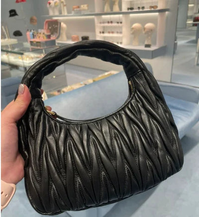 Fashion bag shoulder 2025 crossbody bag new cloud pleated armpit high-end crescent shaped handbag