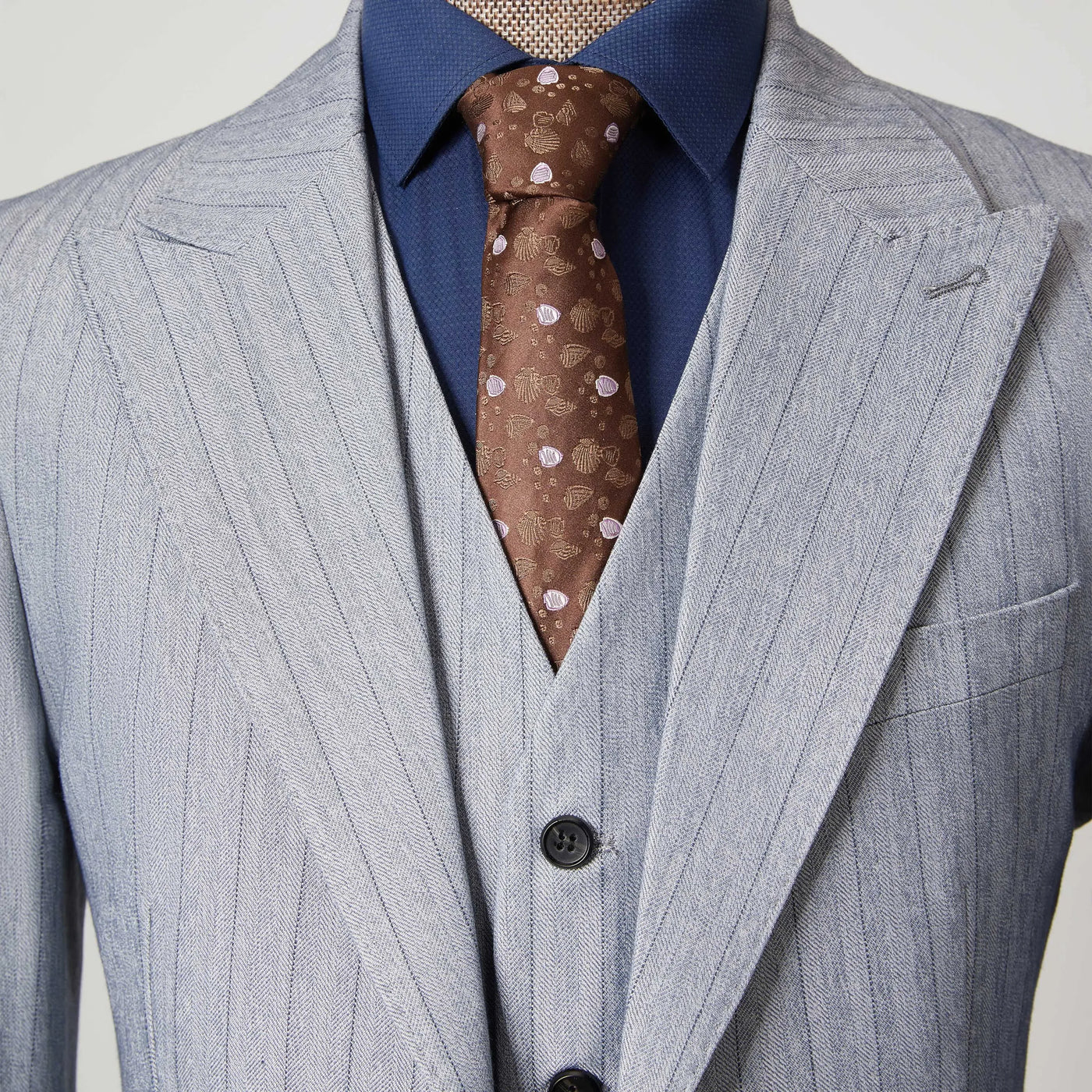 2025 Muscular Groom Suits US Sizes 3D Tailored Italian TR for Broad Shoulders Wedding & Business Set with Adjustable Trousers