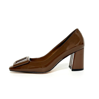 2024 Chinese fashion thick heel patent leather women's shoes metal decoration comfortable soft bottom outdoor brand sandals