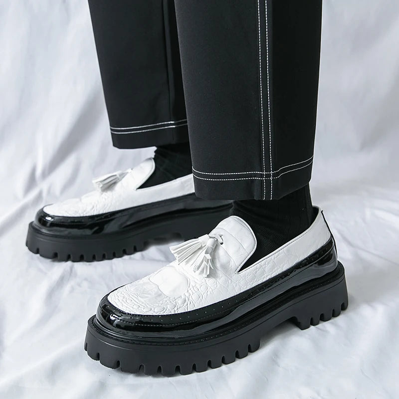 Men's Tassel leather shoes Slip on Loafers Thick Sole Comfortable Casual Round Toe Walking Shoes Men Breathable Dress Moccasins