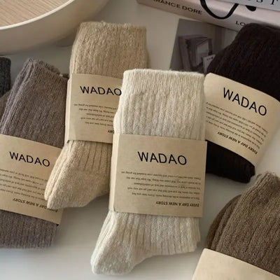 Winter Cashmere Wool Socks Women Thicken Warm Japanese Fashion Harajuku Solid Color Sock Thermal Breathable Long Sock Calcetines